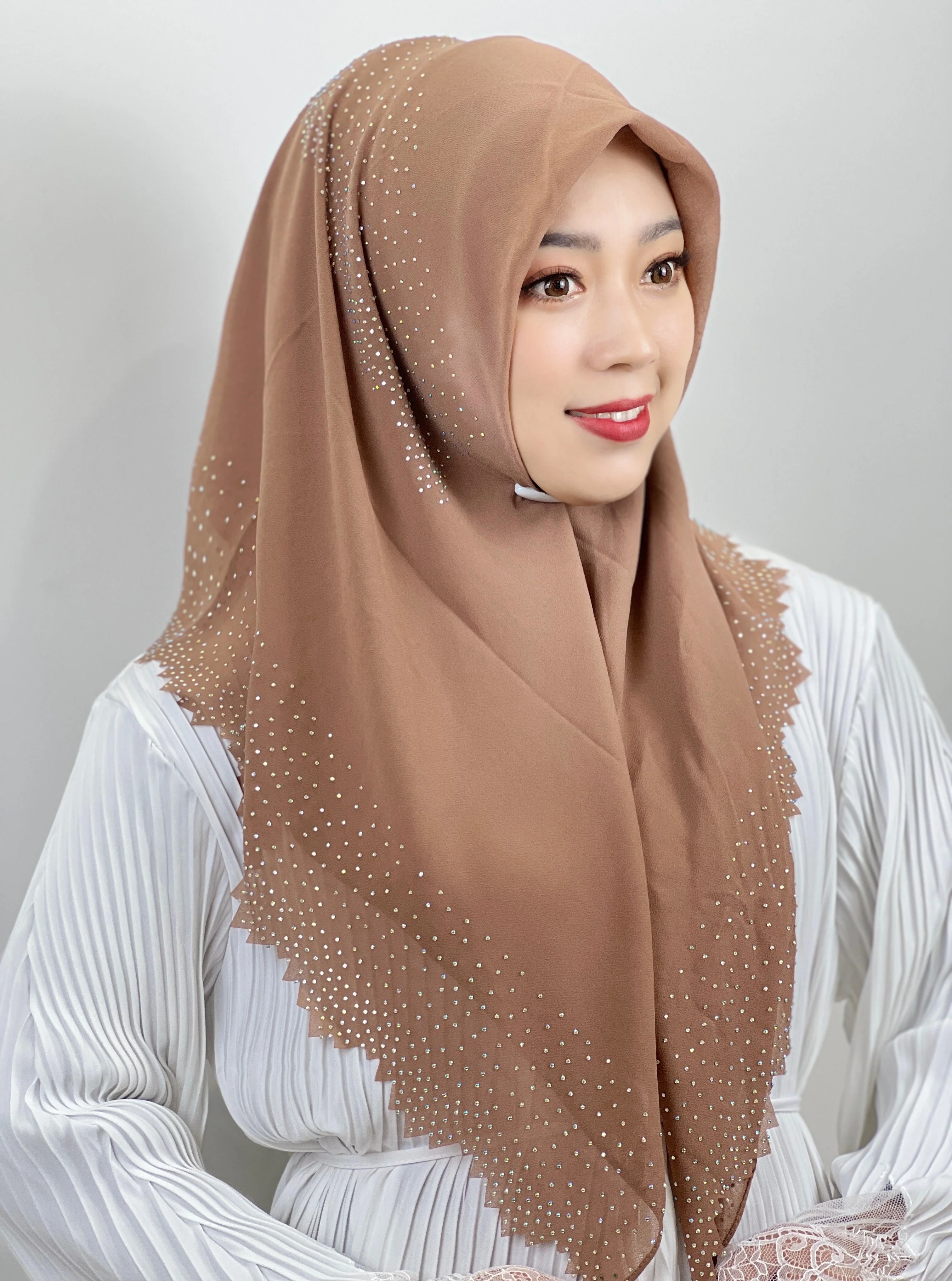 มุสลิม Headscarf 8สีคุณภาพสีทึบ Headscarf Hijab มุสลิม Hijab Lady Shawl รีด Hijab อุปกรณ์เสริมรอมฎอน