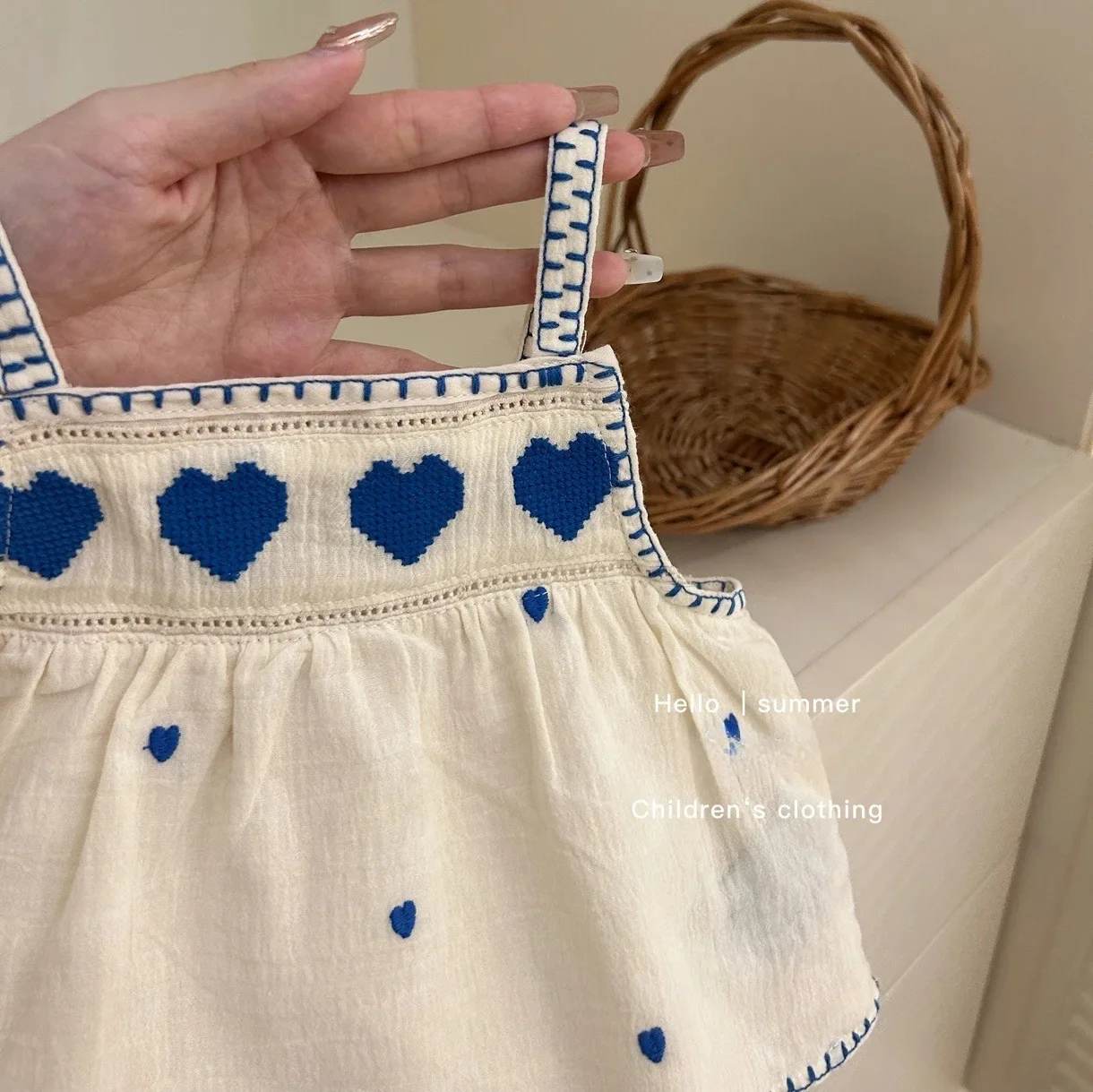 Girl'S Sweet Sets  Summer Children Kids Infants Embroidered Vest Top + Shorts 2pcs Suit image 3