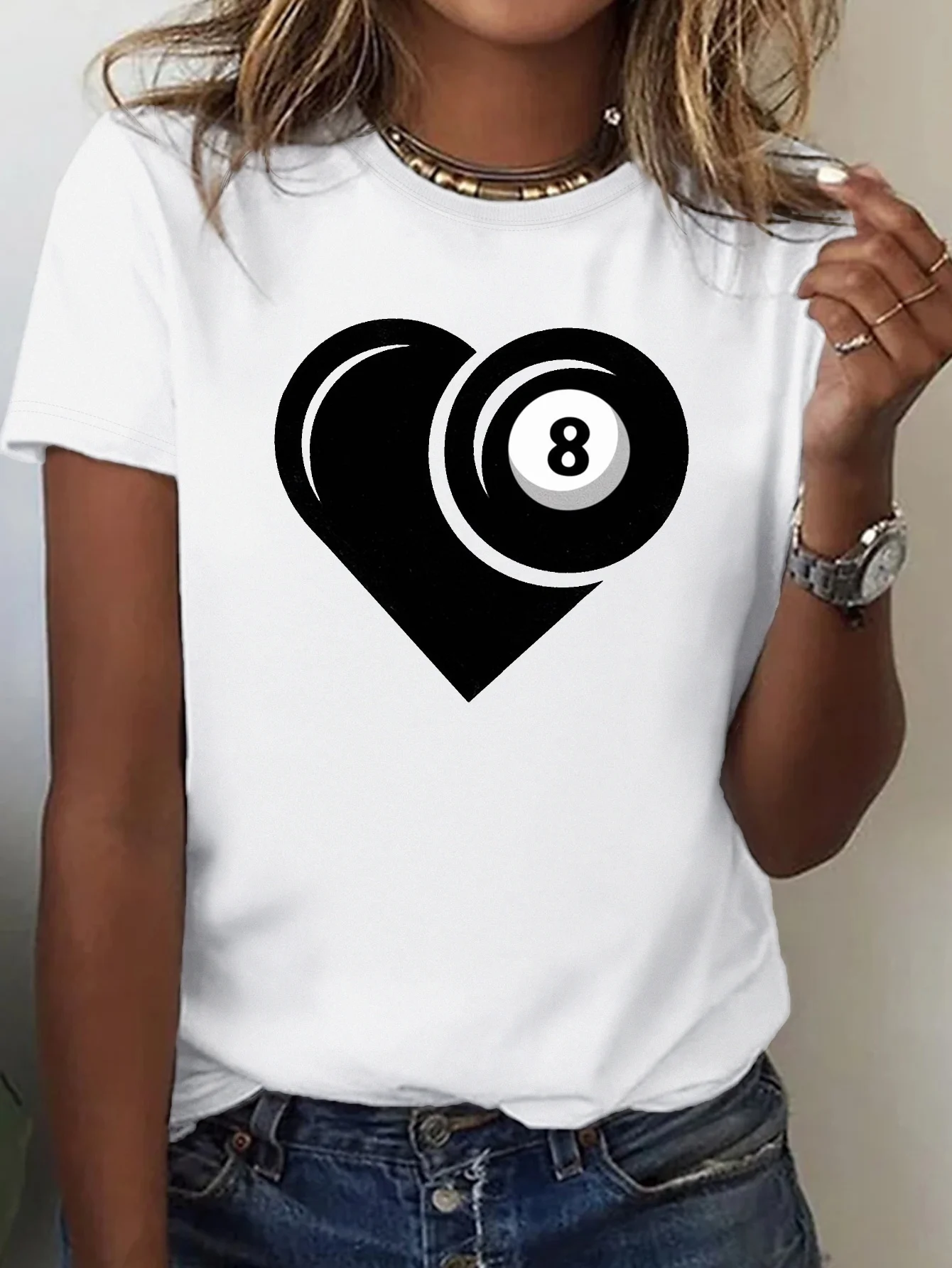Women's Red T-Shirt with Heart Shaped Pool Cue Ball Design Harajuku Sleeve Casual Clothing Street Tops Tees Aesthetic Clothes