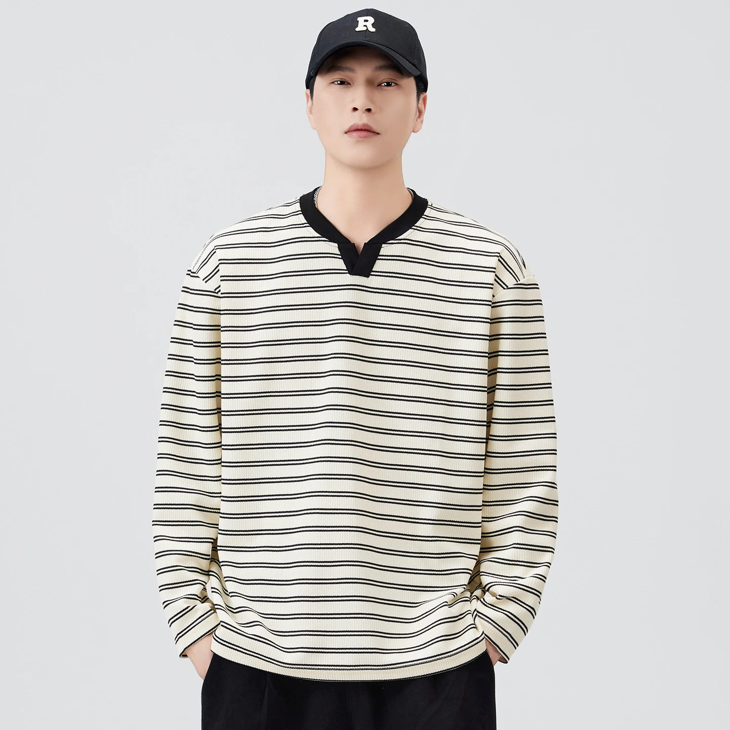 Autumn New Long Sleeve T-shirt Men Streetwear Fashion Loose Casual Stripe Bottom T Shirt Man Vintage Tshirts Tops