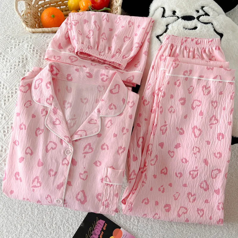 Милый Instagram-стиль с леопардовым принтом, модные женские летние пижамы с короткими рукавами в корейском стиле, комплект из трех предметов с облаком