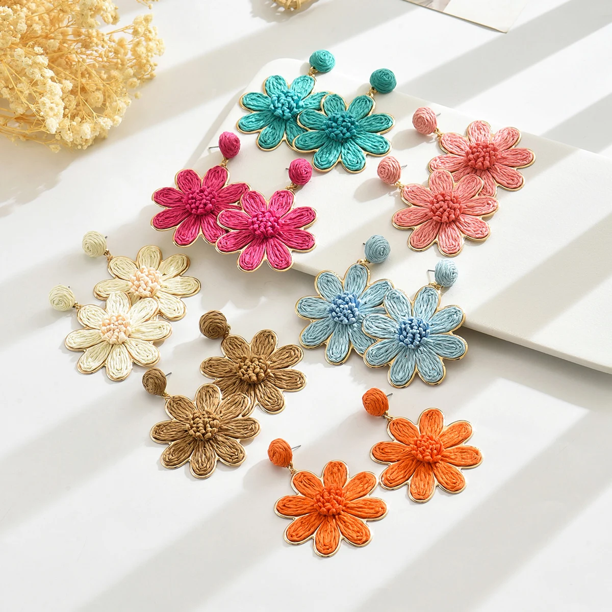 Boho Neue Mode Bast Sonnenblume Tropfen Ohrringe für Frauen Mädchen Elegante Mehrfarbige Handgemachte Blume Ohrringe Sommer Party Schmu