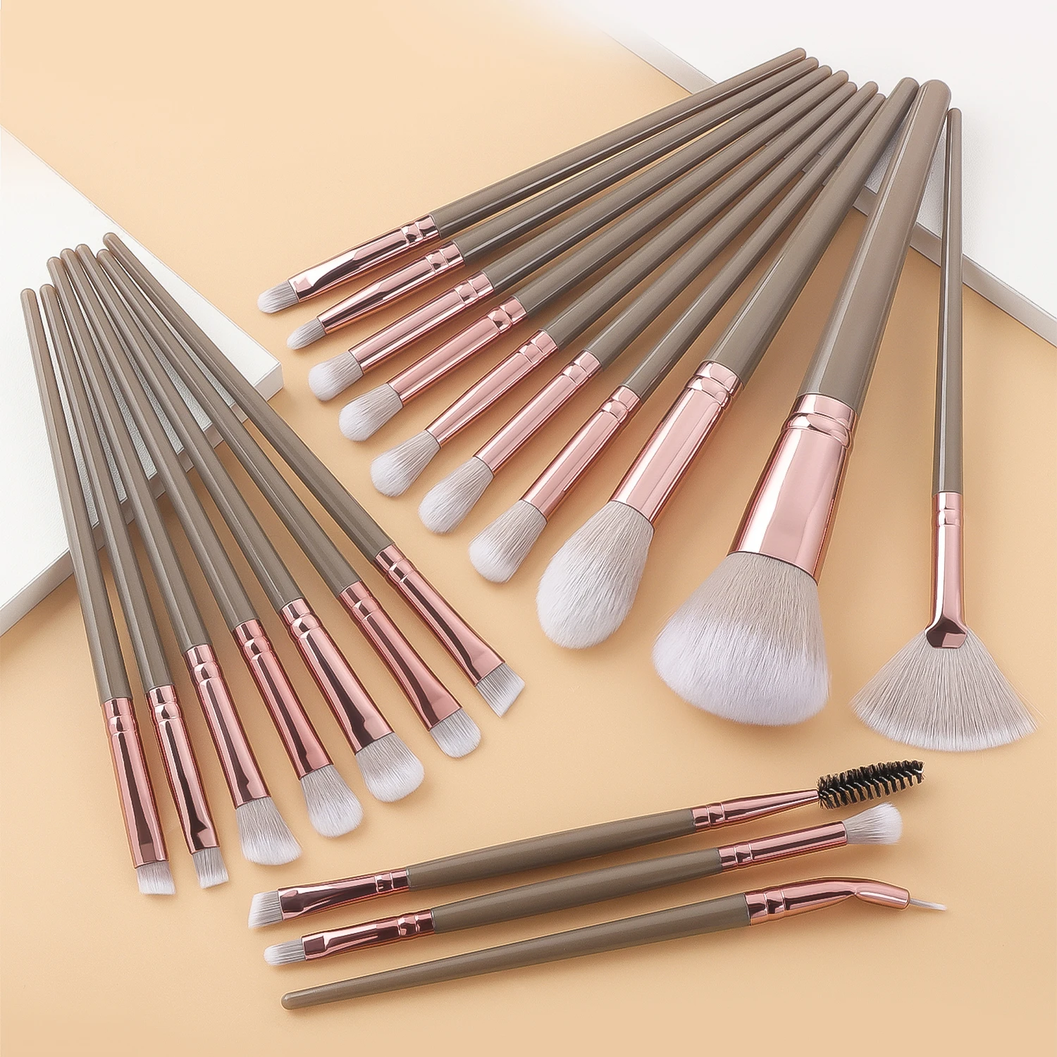 20 pçs pincéis de maquiagem conjunto sombra de olho fundação feminino cosméticos pó solto blush mistura beleza corretivo escova compõem ferramenta