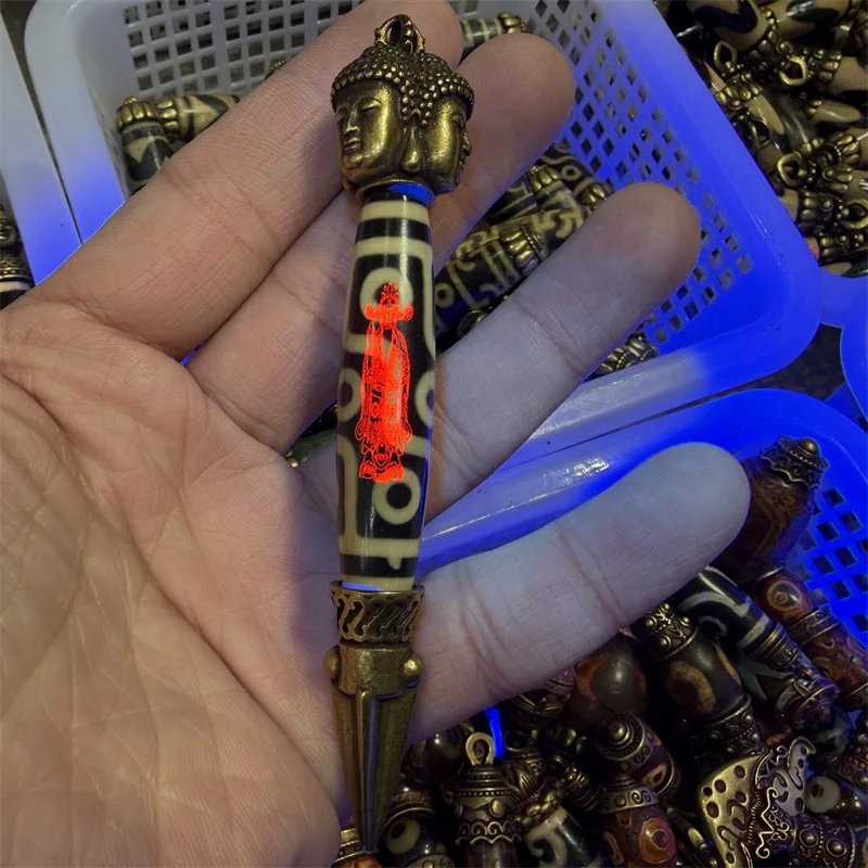 Inlaid Red Wealth God Nine-Eyed Pendant, Dzi Bead Agate With A-Shaped Design