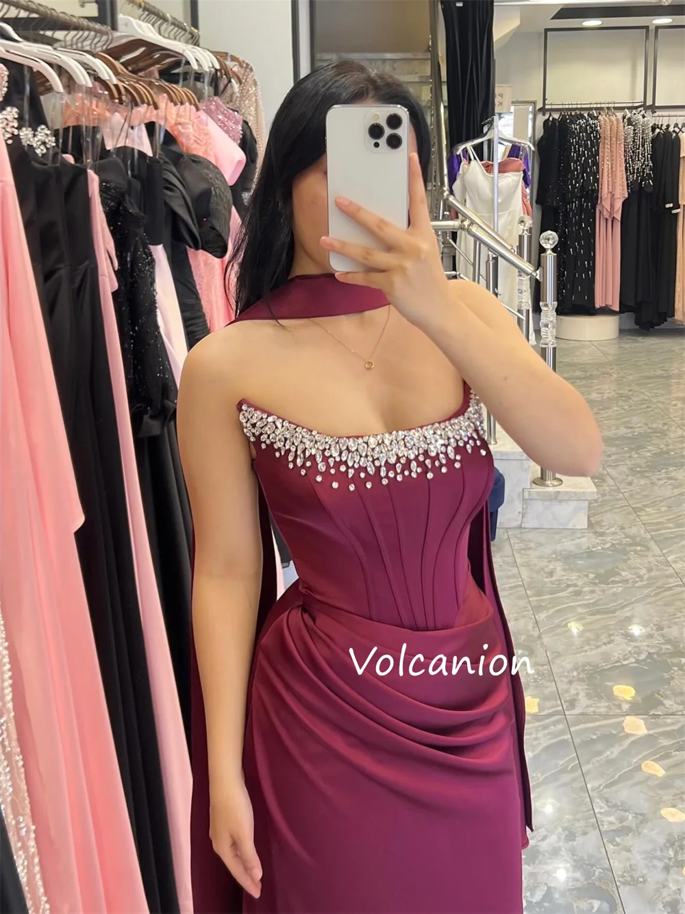 맞춤형 모던 스타일 플리츠 패턴 스팽글 장식 스트랩리스 롱 드레스 맞춤형 행사 홈커밍 클래식