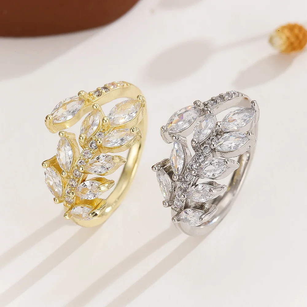 1 Pair/Luxury Style Gold & Silver Dual-Tone Plated Wheat & Leaf Zirconia Stud Earrings, Elegant Versatile Commute Date Birthday