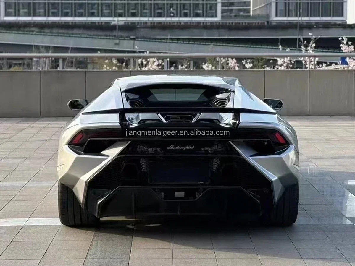 LamborghiniHuracan Auto Parts Dry Carbon Fiber Body Kit Automotive Accessories For LamborghiniHuracan Upgrades Tecnica Rear Wing