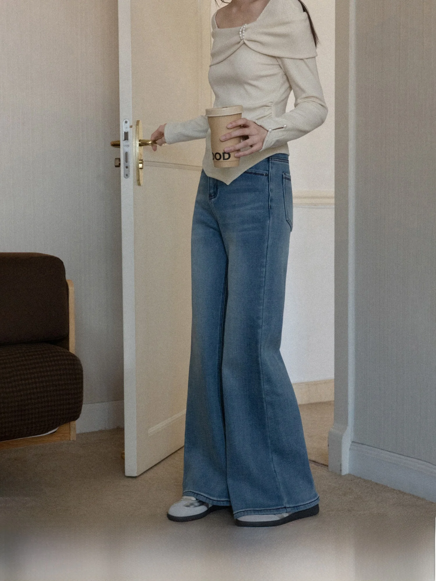 

Синие джинсы с высокой талией и широкими штанинами, женские свободные удобные корейские повседневные брюки, зимнее новое поступление, эффект похудения