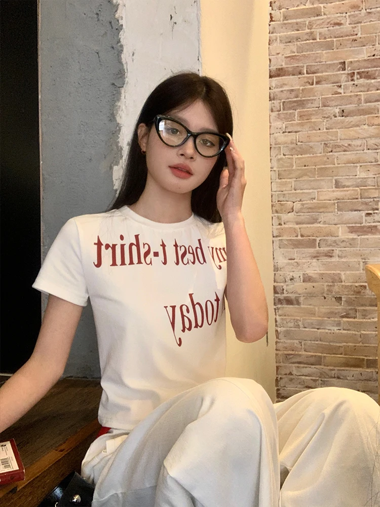 White Loose Short Sleeved T-shirt for Women's Summer New Print Letter Front Shoulder T-shirt Short Pure Cotton Top