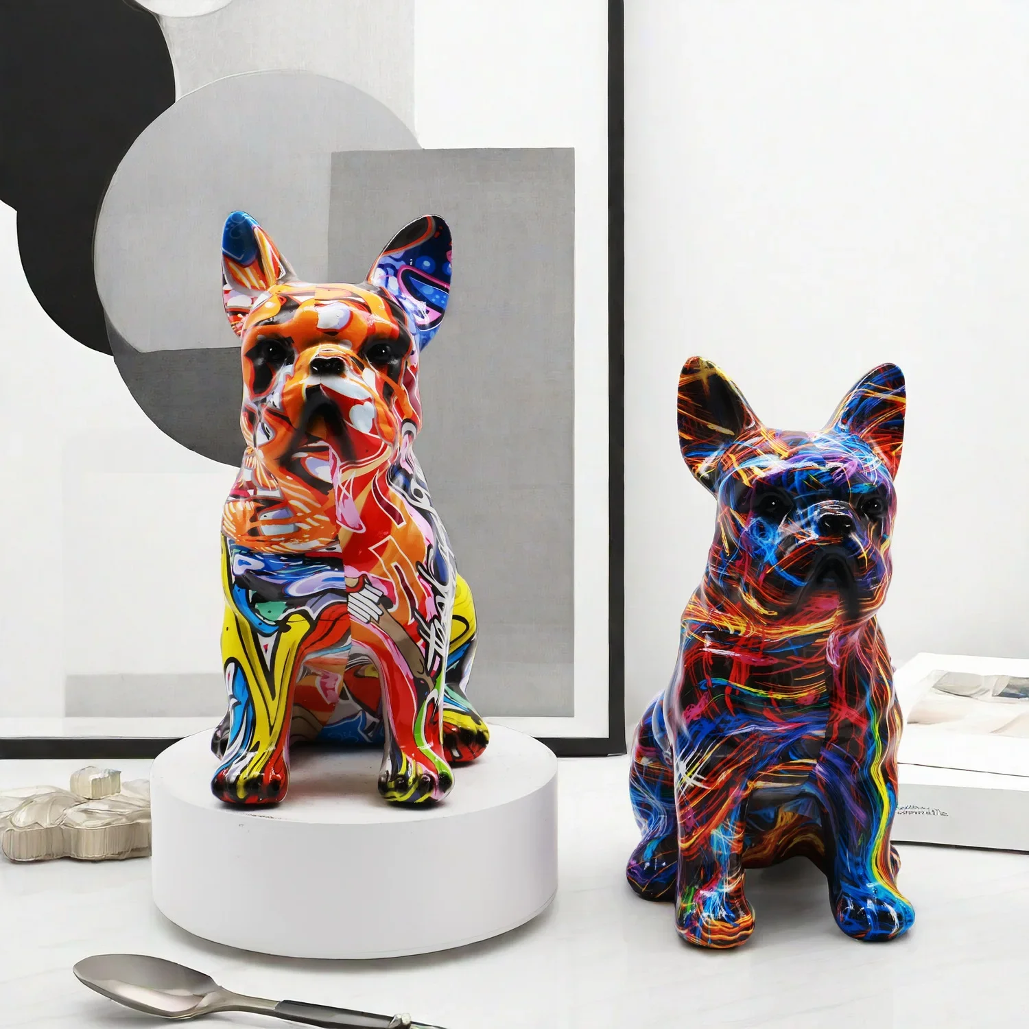 

Colorful Standing French Bulldog Resin Statue Decoration, Pet Dog DIY Graffiti Crafts, Desktop Animal Statue Ornament.