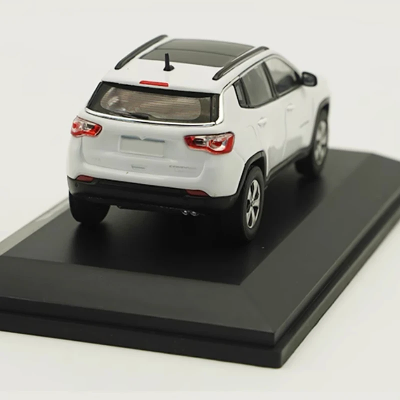 Diecast 1:43 Scale Original COMPASS SUV Alloy Car Model Finished Product Simulation Toy Collection Gift Static Model Display