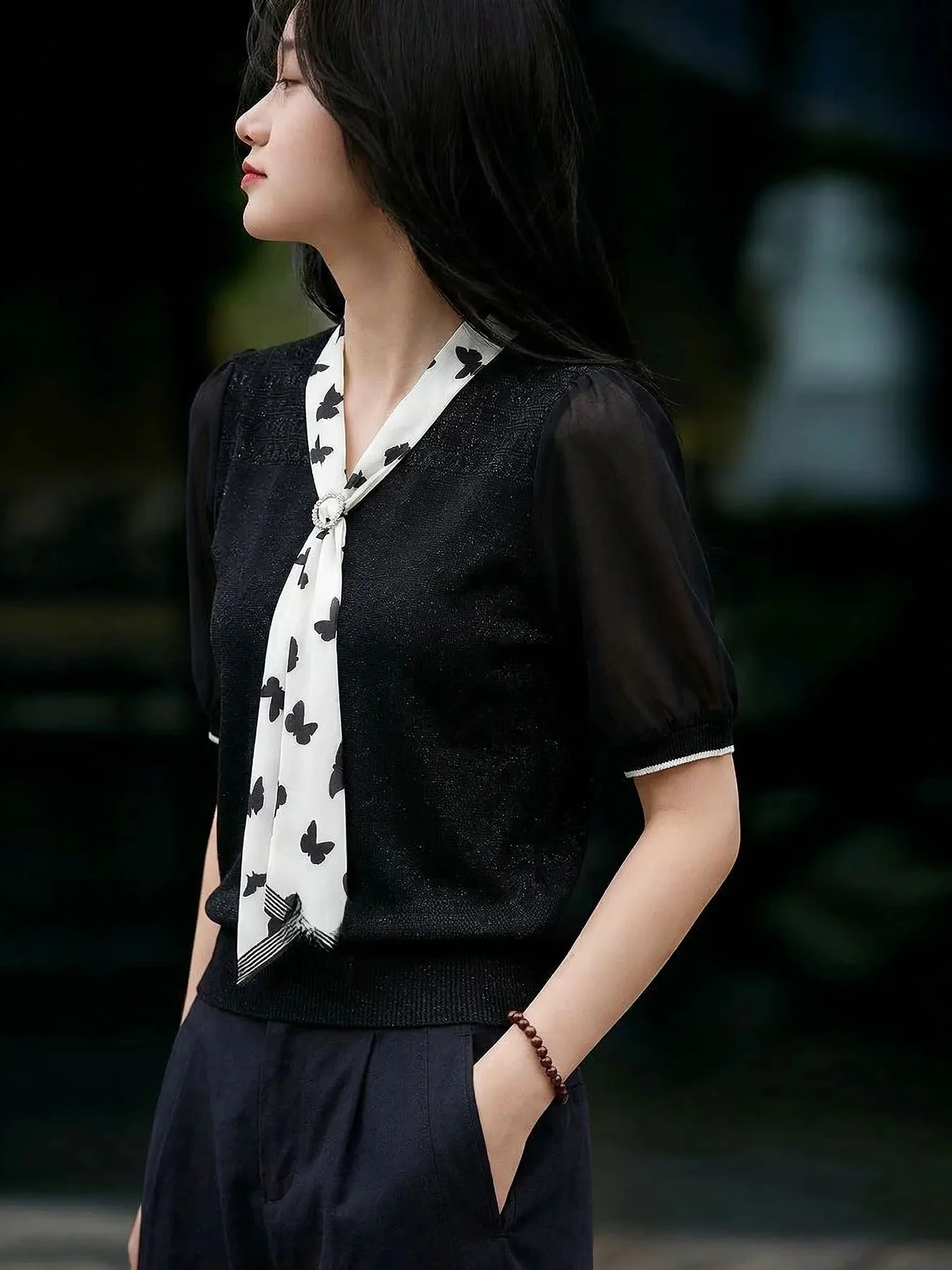 

Chivirin Elegant V-neck Short-sleeved Knitted Bowtie T-shirt Women's Summer Black Slimming Versatile Top