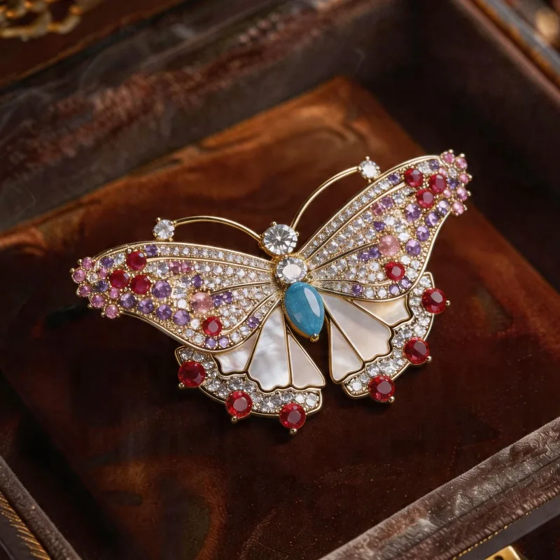 shell-butterfly-brooch-exquisite-fashion-corsage-niche-design-pin-clothes-accessories