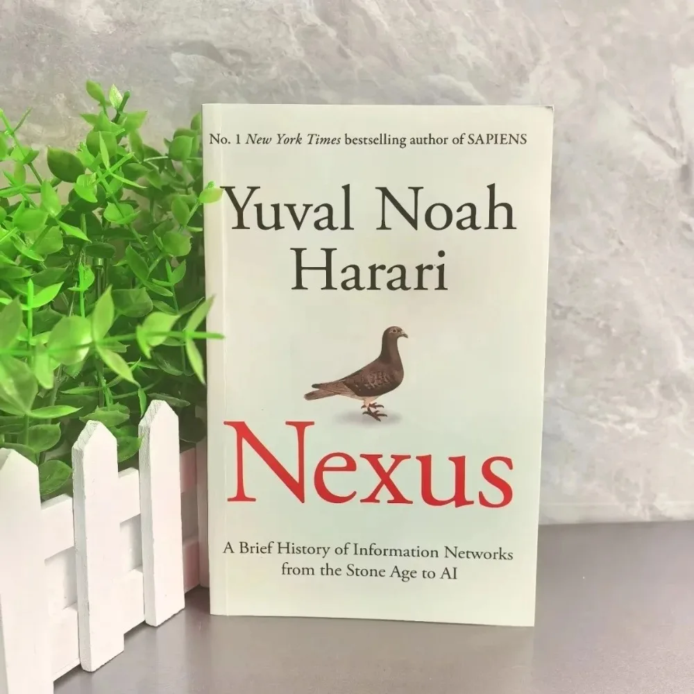Nexus بواسطة تاريخ موجز لشبكات المعلومات من العصر الحجري إلى كتاب غلاف ورقي بالذكاء الاصطناعي باللغة الإنجليزية