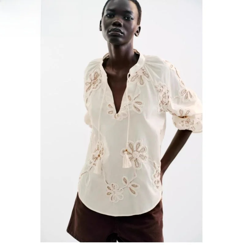 

New 2025 Summer Women's Faion V-ne Long Sve irt Embroidered Texture Casual Loose Fit Polyester Durable Regular Length