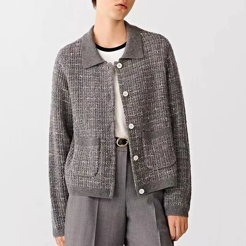 

2025 Autumn Winter Women Wool Blend Plaid Knitted Short Cardigan Coat