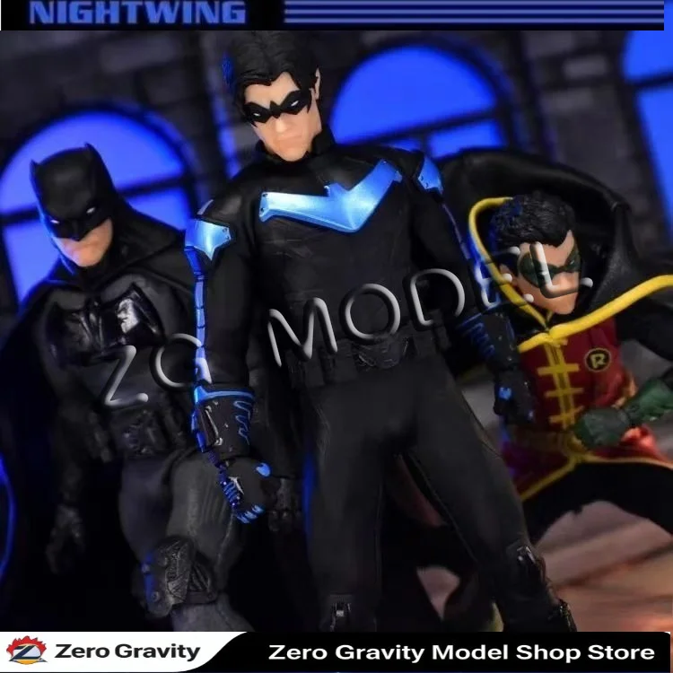 Figura Articulada Estándar de Nightwing Versión Cómic de Mezco One:12 Collective