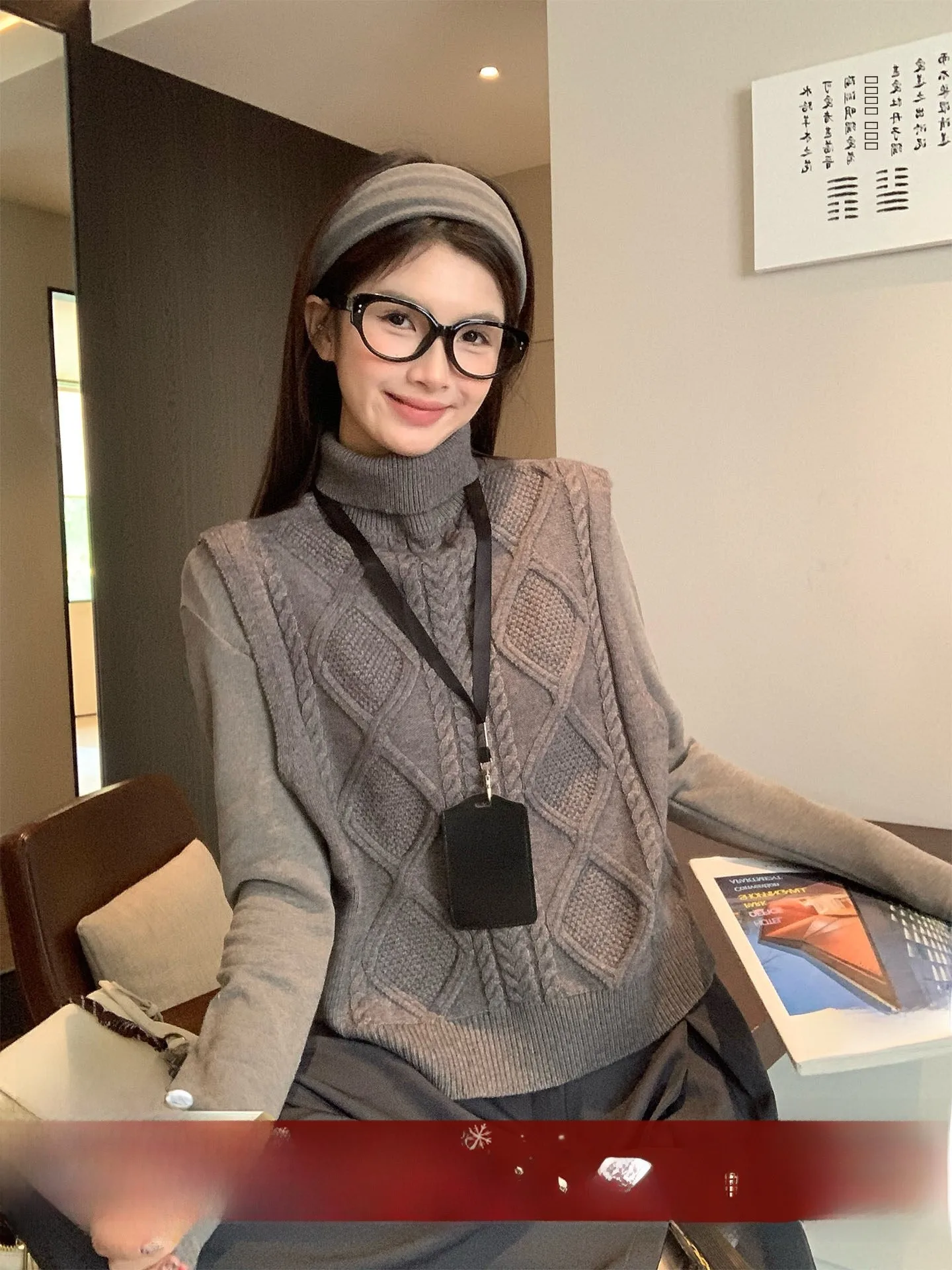 

Женский зимний вязаный жилет с высоким воротником, двусторонний, повседневный, с узором «косичка», модный жилет для девушек