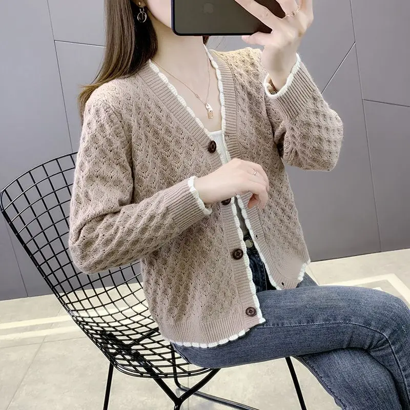 Fashion V-Neck Button Solid Color Cardigan Sweaters Female Clothing 2023 Autumn Loose All-match Knitted Commuter Tops