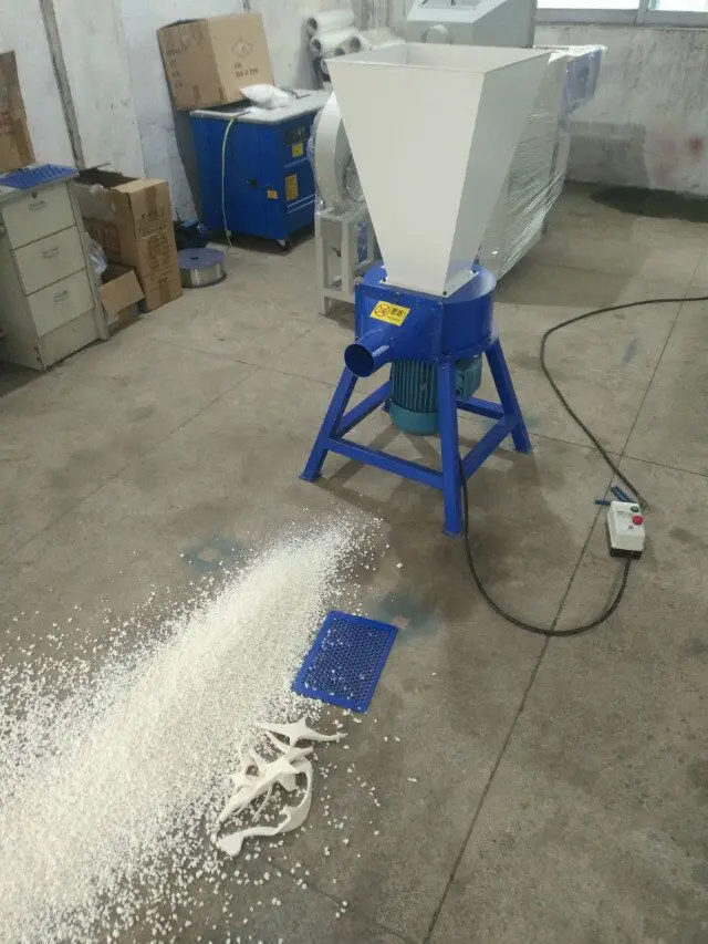 Industrial 4KW Automatic sponge grinder crusher vertical foam shredder chip shredder