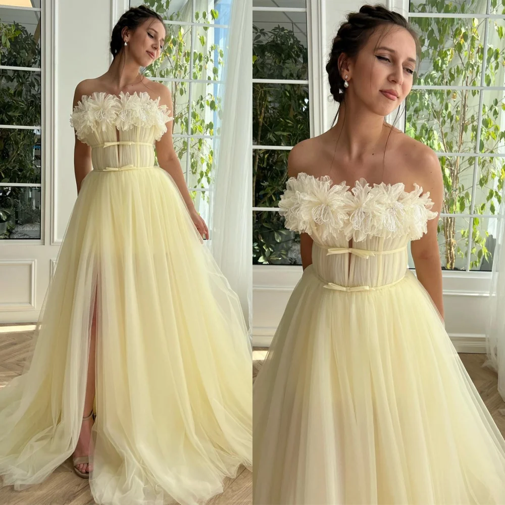 

Customized Simple Yellow Tulle Evening Dress Classic Strapless Sleeveless Celebrity Gowns Temperament Special Occasion Gowns