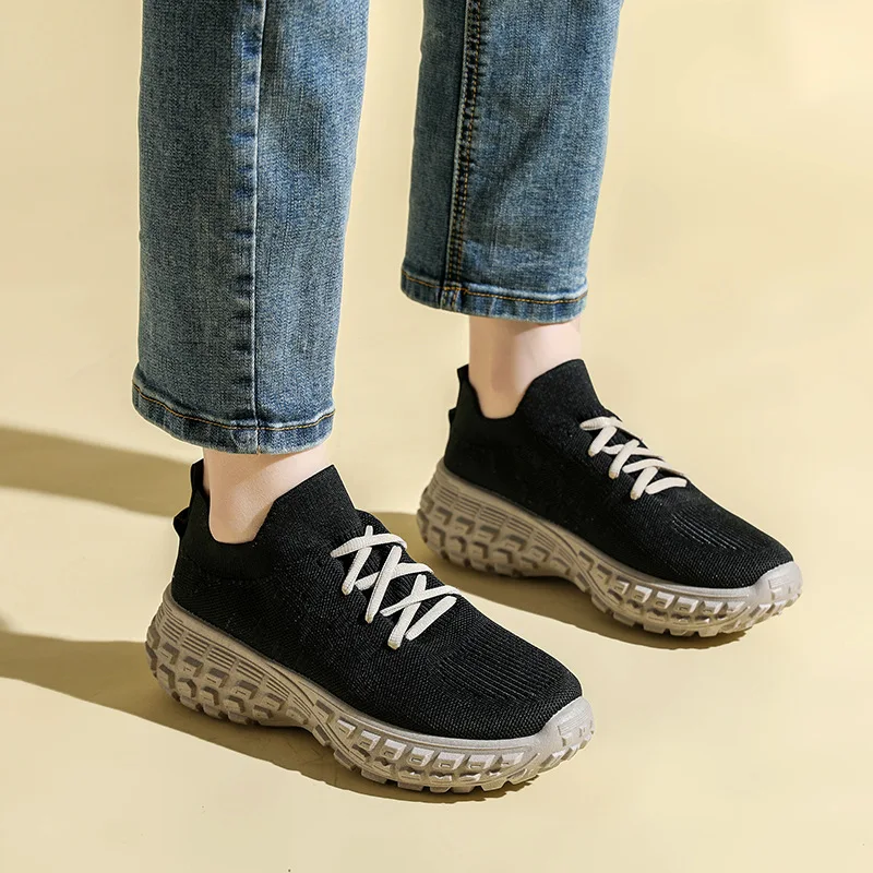 2023 Autumn New Adult Couples Sport Shoes Vintage Durian Sole High Top Breathable Shoes Unisex Low Top Knitted Casual Shoes