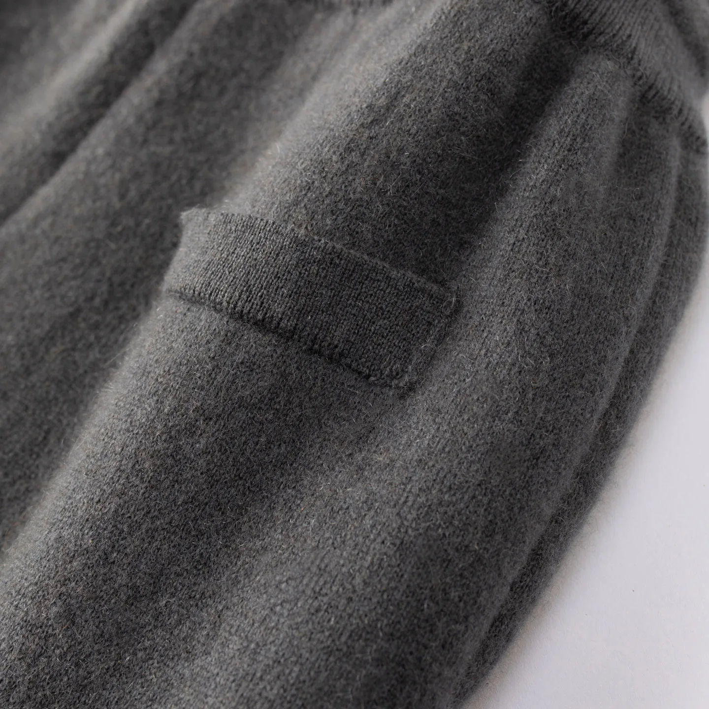 New cashmere padded in autumn and winter wear warm casual pipe pants.