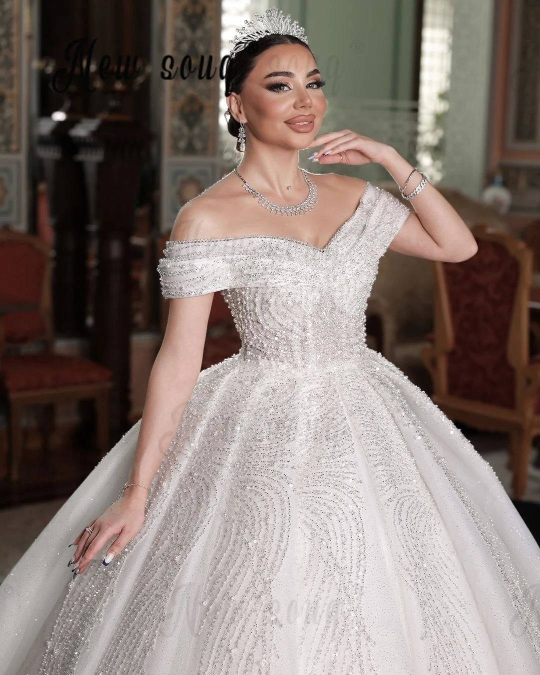 Robe de Mariée Blanche en Dentelle avec Appliques, Vêtement de Grande Taille, Personnalisé, pour les Patients