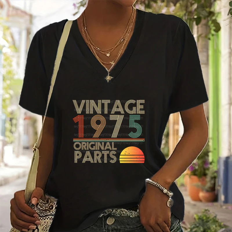 Vintage 1975 Tshirts V-neck Printing Vintage 1970 To 1979 Original Parts Sun Graphic Y2k Fashion Short Sleeves Birthday T-shirt