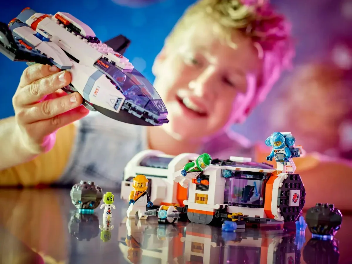 LEGO® City Modular Galactic Spaceship Building Blocks Toys for Birthday New Year Gift 60446 717 Pieces