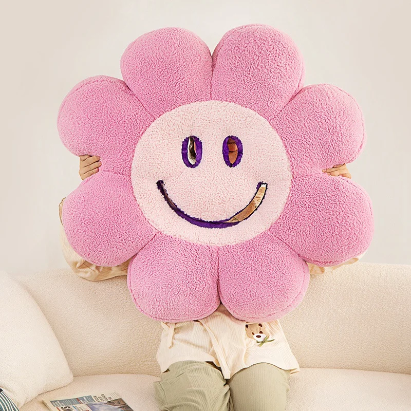 หมอนผ้ากำมะหยี่ลายดอกทานตะวันใบหน้ายิ้มแย้มขนาด58/83ซม. ยัดนุ่น8กลีบพืชดอกไม้ bantal Kursi ของขวัญสำหรับงานเลี้ยงการตกแต่งบ้าน