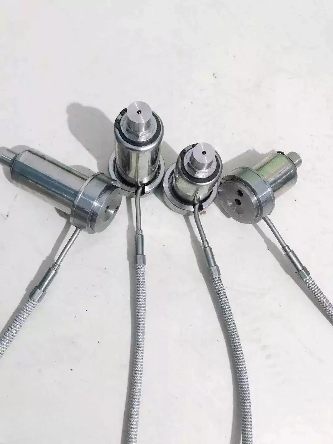 Closed Point‑Gate Hot Nozzle, Hot Runner System Component, Total Length 60‑100mm Injection Molding Machine Accessory