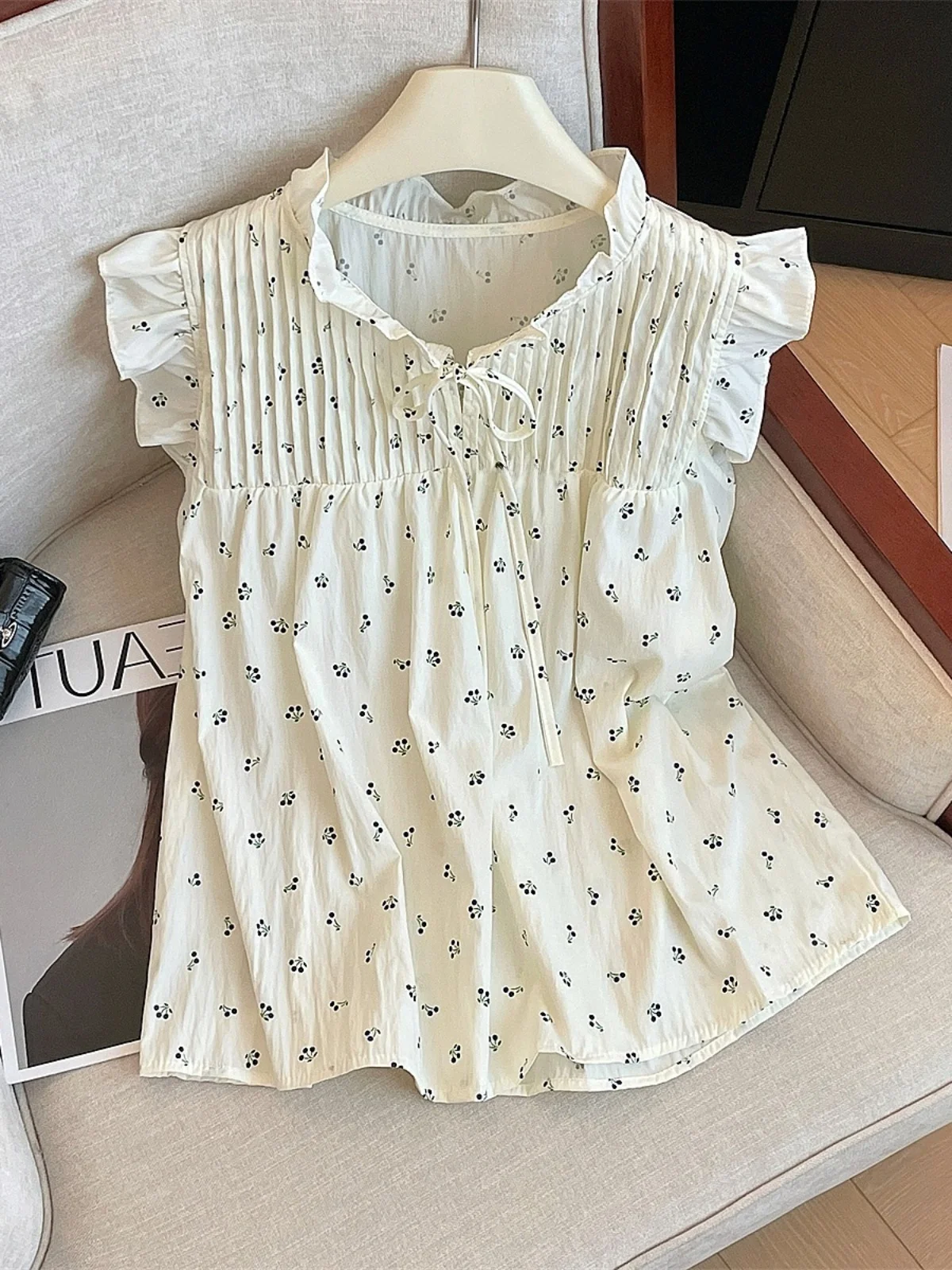 

Floral Print Loose Women's Shirt Summer Fashionable Sleeveless Top Small Flying Sleeve Cotton Knitted round Neck Casual Blouse
