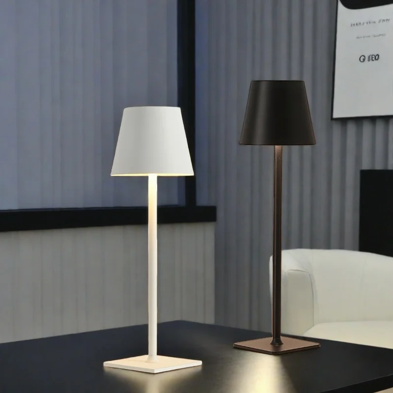 

Simple high legged desk lamp, home atmosphere light, USB touch control, suitable for home lighting, decoration, gifts