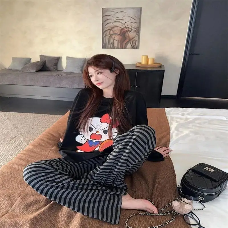 

Пижамы Sanrio Hello Kitty, мягкая домашняя одежда для женщин и студентов, модная весенне-осенняя ночная рубашка с длинными рукавами в полоску, осенне-зимняя ночная рубашка с героями мультфильмов