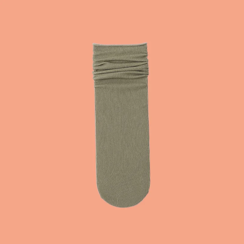 5/10 Paar hochwertige Sommer dünne Mode Samt Eis Seide Sommer lange gestapelte Socken Damen Mid-Tube Casual Socken Eis socken