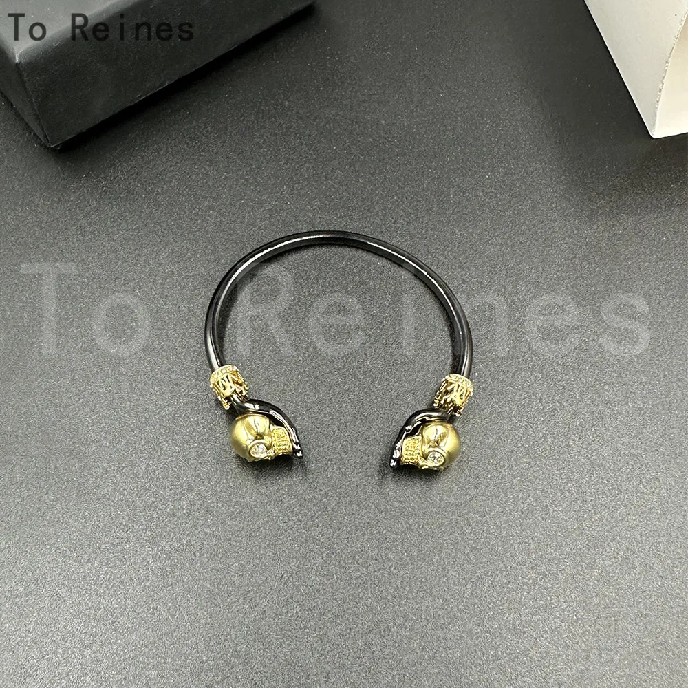 To Reines Fashion Retro Gothic Skeleton Bracelet Vintage Punk Skull Opening Bangles Women Halloween Jewelry advanced Party Gifts