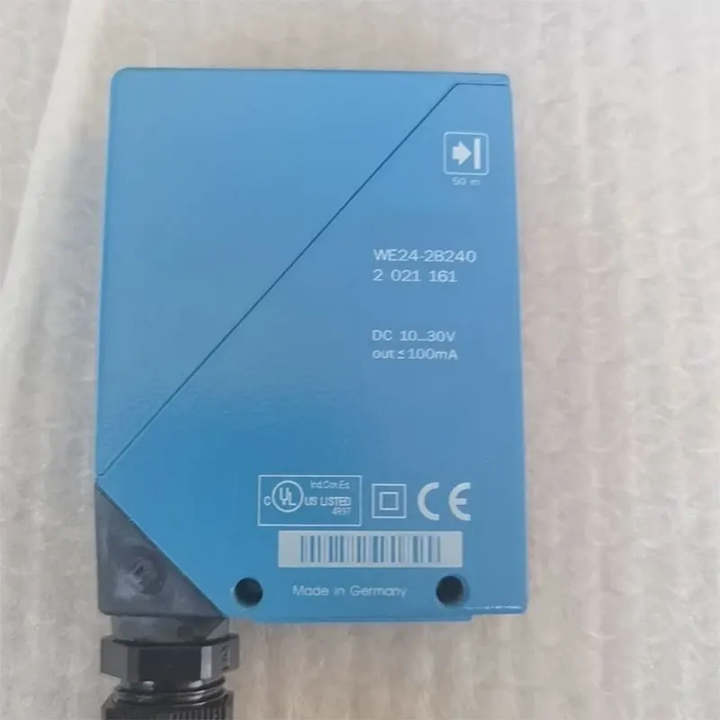 100% New and Original WS/WE24-2B230 WS24-2D230 WE24-2B230 Photoelectric Sensor FedEx /UPS fast delivery Warranty One-year