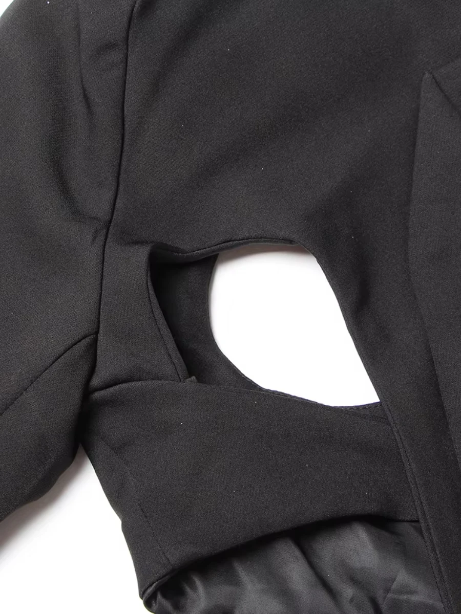 سترة قصيرة مصممة بفتحات مثيرة من CHICEVER للنساء بياقة مدببة وأكمام طويلة معطف برباط علوي ملابس عصرية للسيدات