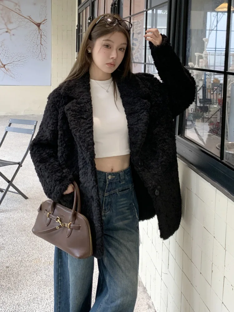 معاطف نسائية من فرو الصوف الصناعي معطف متين وطية صدر السترة وأكمام طويلة وزر واحد مستقيم أنيق غير رسمي لخريف وشتاء 2025