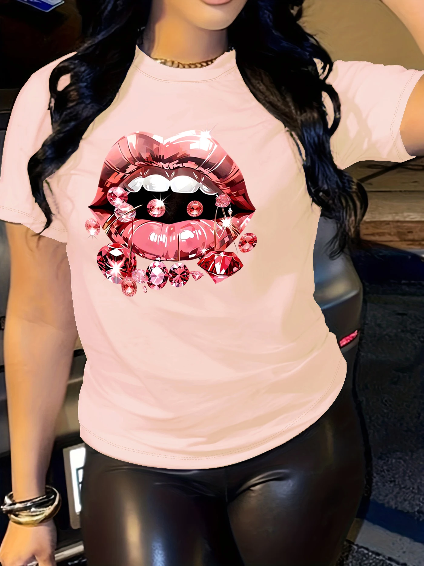 

Lips print t-shirt, short sleeve crew neck casual top for summer & spring, women's clothing