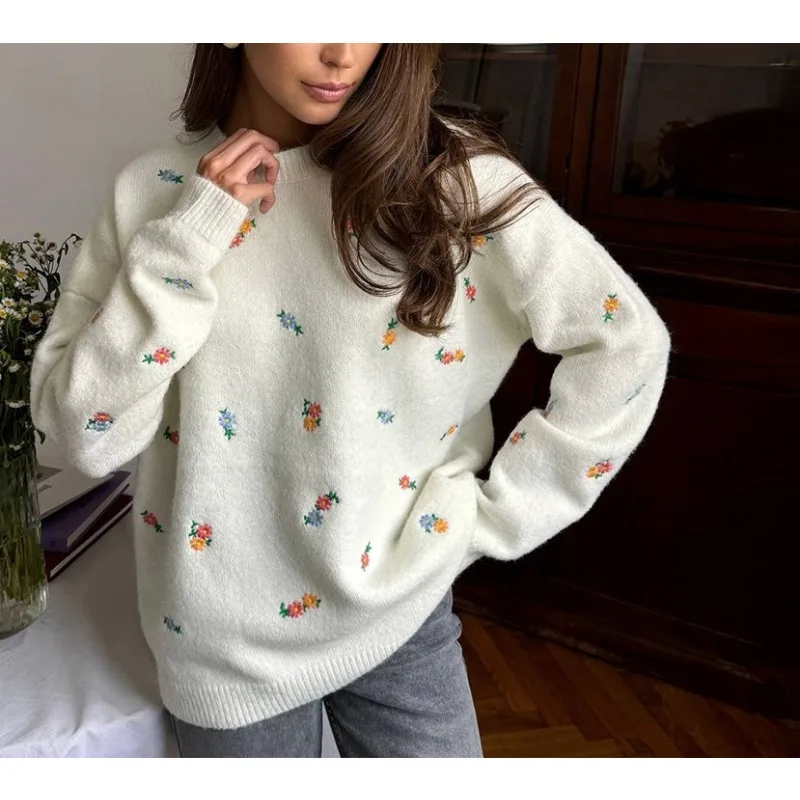 Automne/hiver 2025 nouveau pull à col rond Premium nouveau pull ample en tricot de fleurs brodées pour femmes