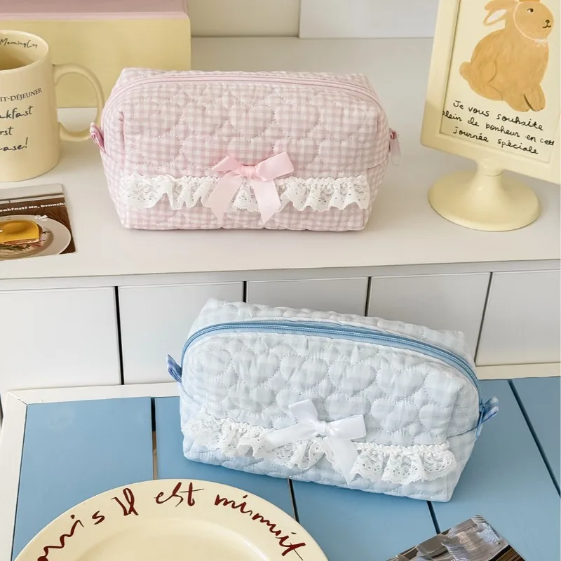 

Sweet Pink Blue Color Girl Cosmetic Bags Cute Plaid Heart Lace Bow Charge Cable Earphone Bag Women Soft Cotton Travel Organizer