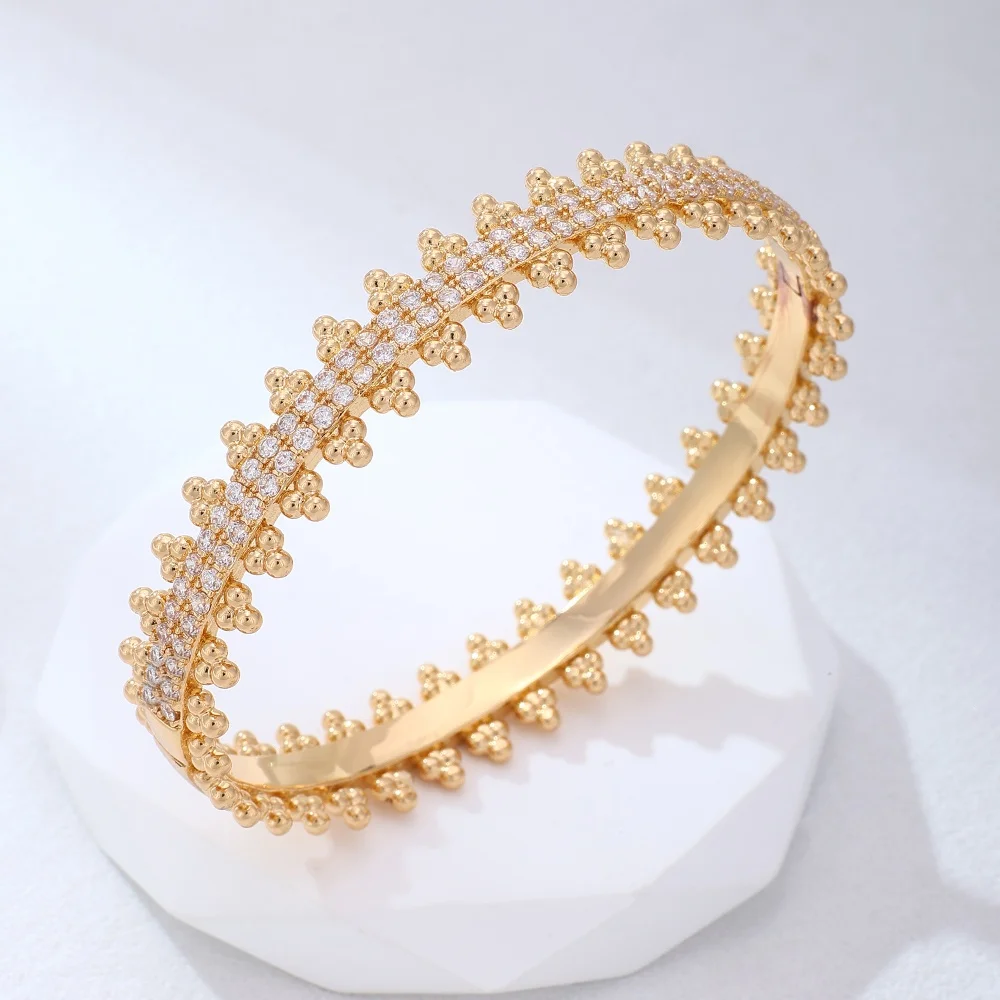 18K Gold-plated copper non fading gold bracelet zircon bangles durable and fashionable jewelry suitable for holiday gifts view 6