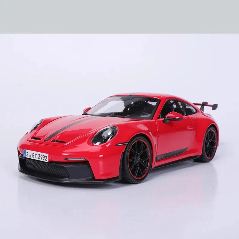 Modello di auto Maisto 1:18 2022 Porsche 911 GT3 collezione in lega pressofusa rossa ornamento statico regalo giocattolo per auto con controllo