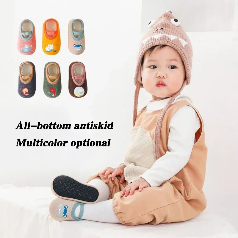 Chaussettes anti-aldes pour nouveau-né, chaussures de sol CPull chaudes avec semelle en caoutchouc pour enfants, pantoufles mignonnes pour bébés, garçons et filles