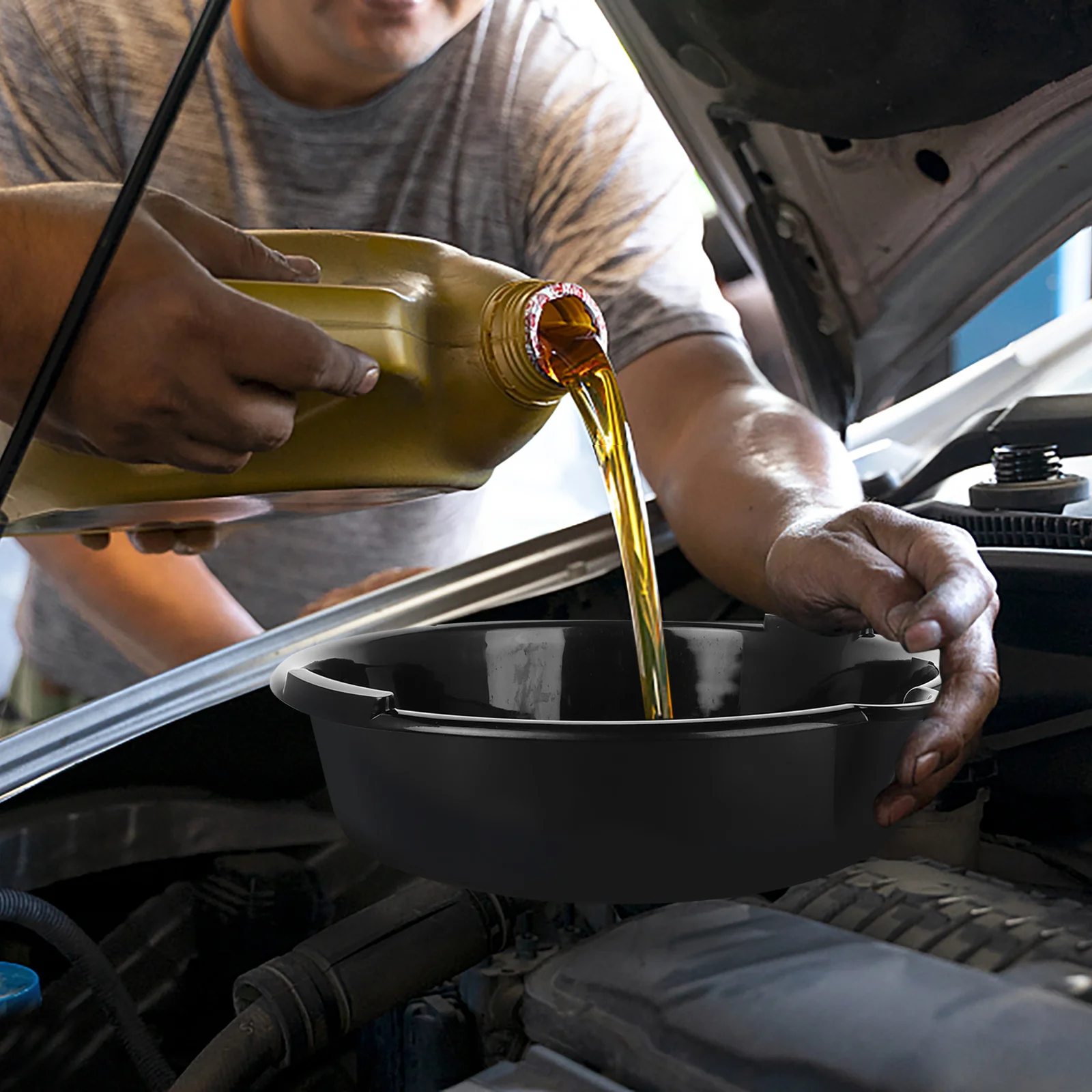 

Oil Drain Pan with Large Capacity Leak-Proof Design for Automotive Repair Waste Oil Collection Drip Tray for Car Motorcycle