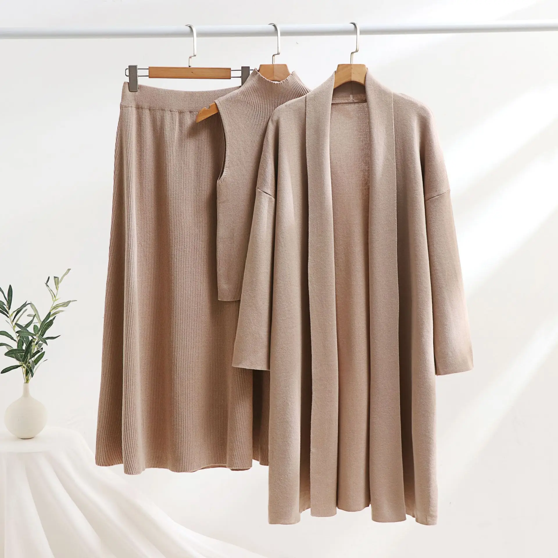 

SKMY Knitted Cardigan Turtleneck Vest Skirts Women's Outfits Autumn And Winter New Style Loose And Lazy Style Three Piece Sets