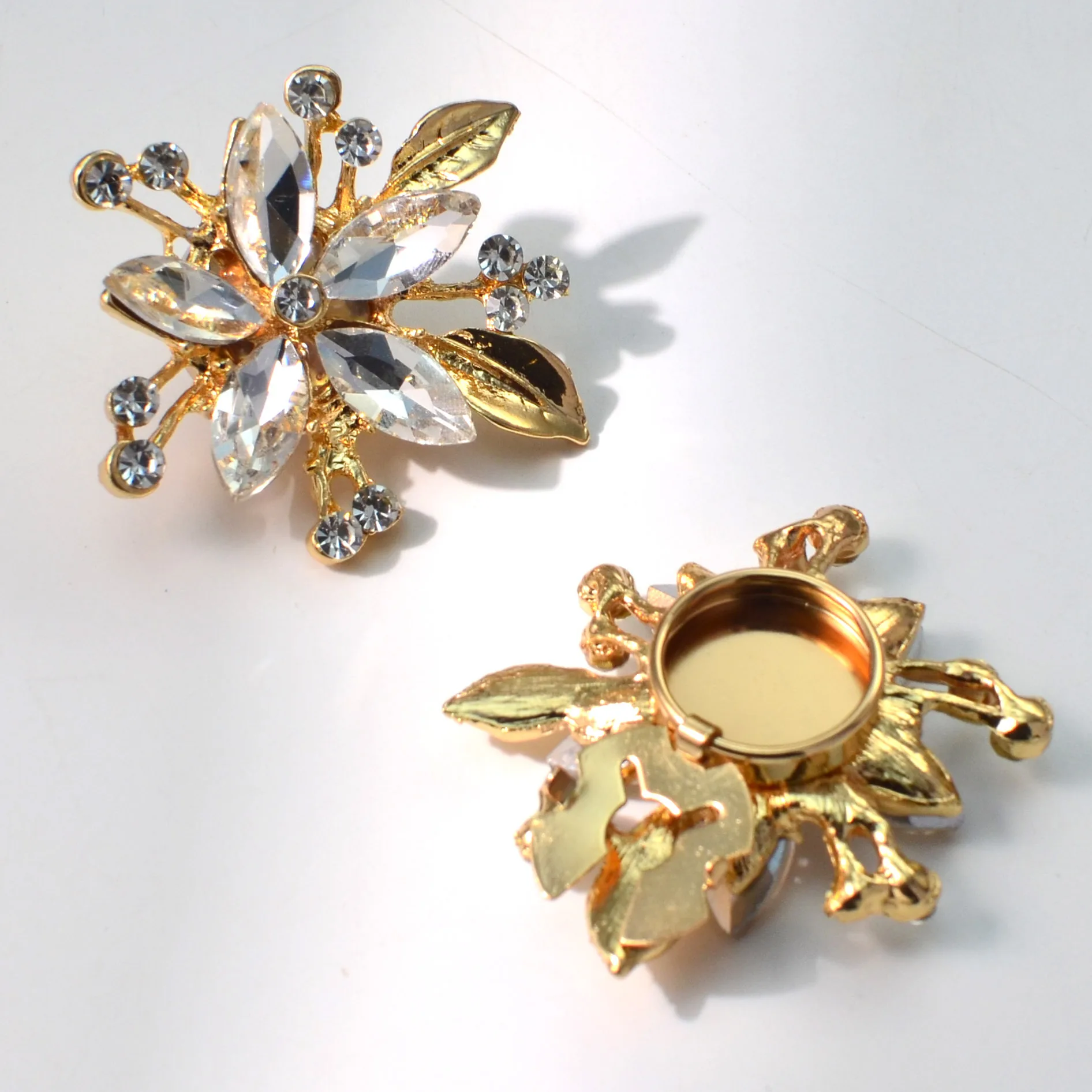 

Shirt Buckle Fashion Trendy Cuff Link Flower Water Diamond Cufflinks Turtle Buckle Set Clip Buckle