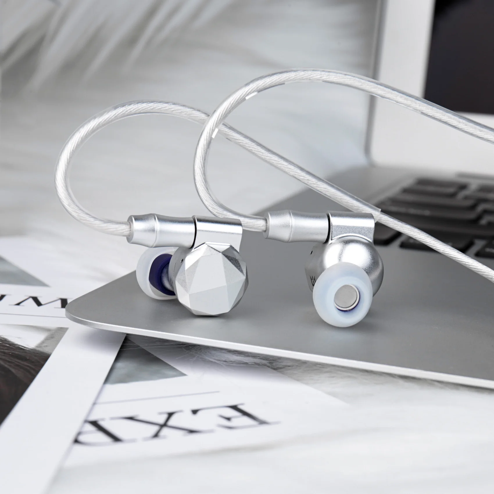 

TRI KongTong I2 12mm Single Planar Magnetic HiFi Earphones In-Ear Monitor Sound Quality Wired Headphones Noise Canceling Headset